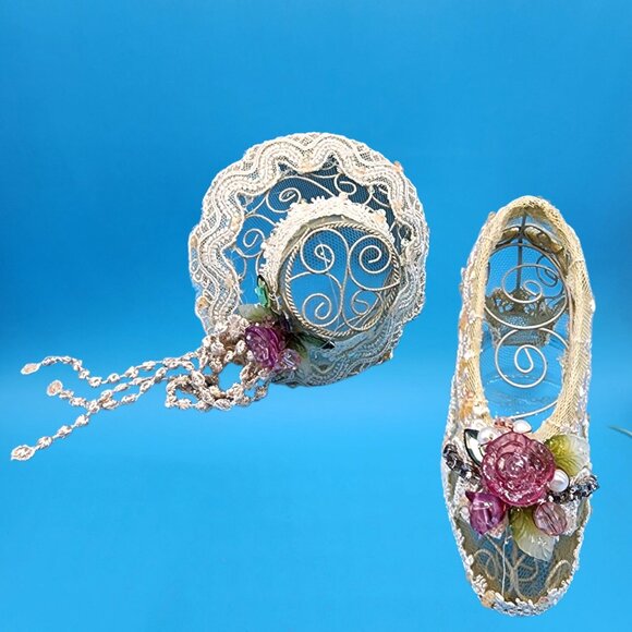 Vintage Ivory Lace Shoe & Hat Ornaments Pink Rose Rhinestone French Country Deco - Picture 11 of 11
